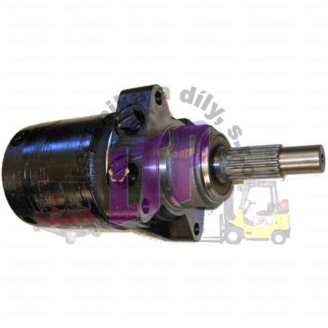 case 1825 skid steer hydraulic pump|case 1825 years made.